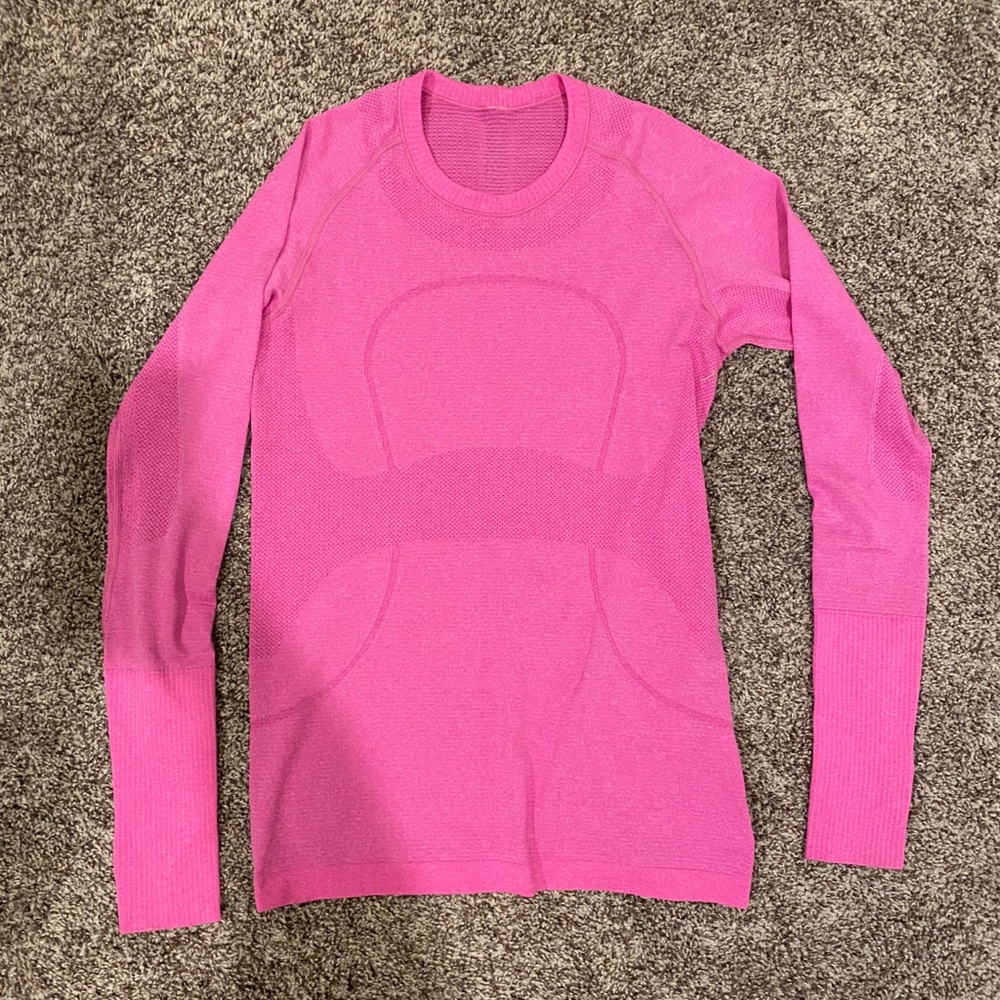 Lululemon Swiftly Tech